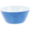 Blauwe kom met witte binnenkant op een witte achtergrond