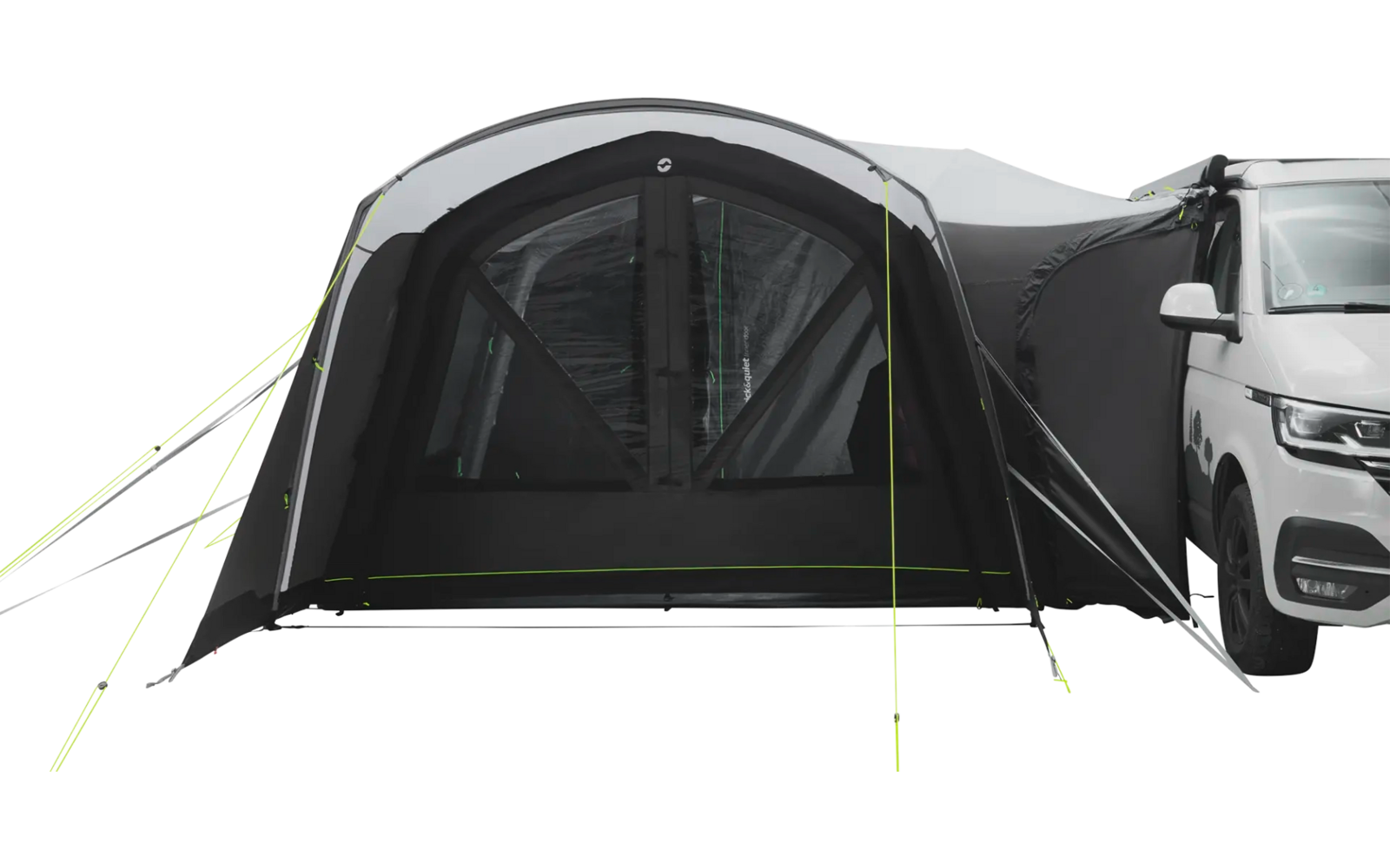 Schlafzelt mit integriertem Vorzelt, befestigt an einem Fahrzeug