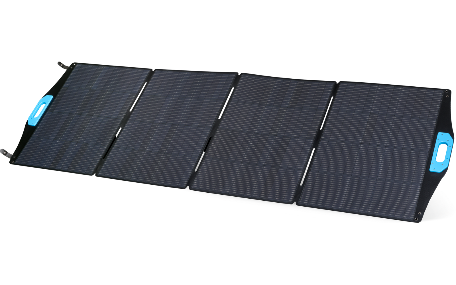 Faltbares Solarpanel in vier Abschnitten mit zwei blauen Griffen auf weißem Hintergrund