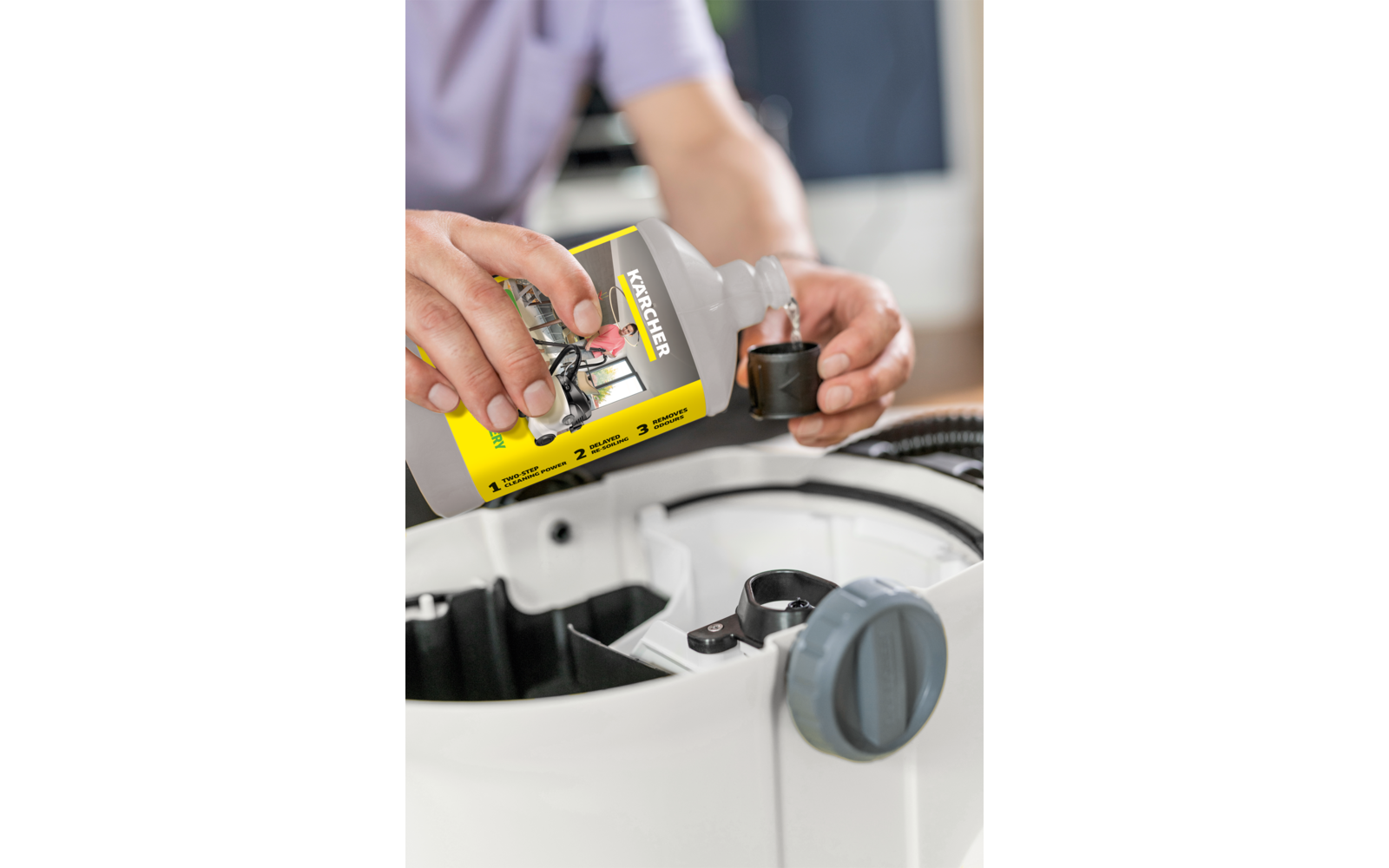 Produktbild K&auml;rcher Nat&uuml;rlicher Teppich- und Polsterreiniger RM 519N 1 Liter 1
