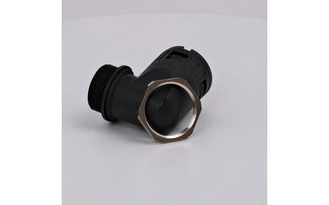 Pièce en plastique noire avec une extrémité cylindrique rainurée et un écrou métallique hexagonal visible, posée sur un fond clair