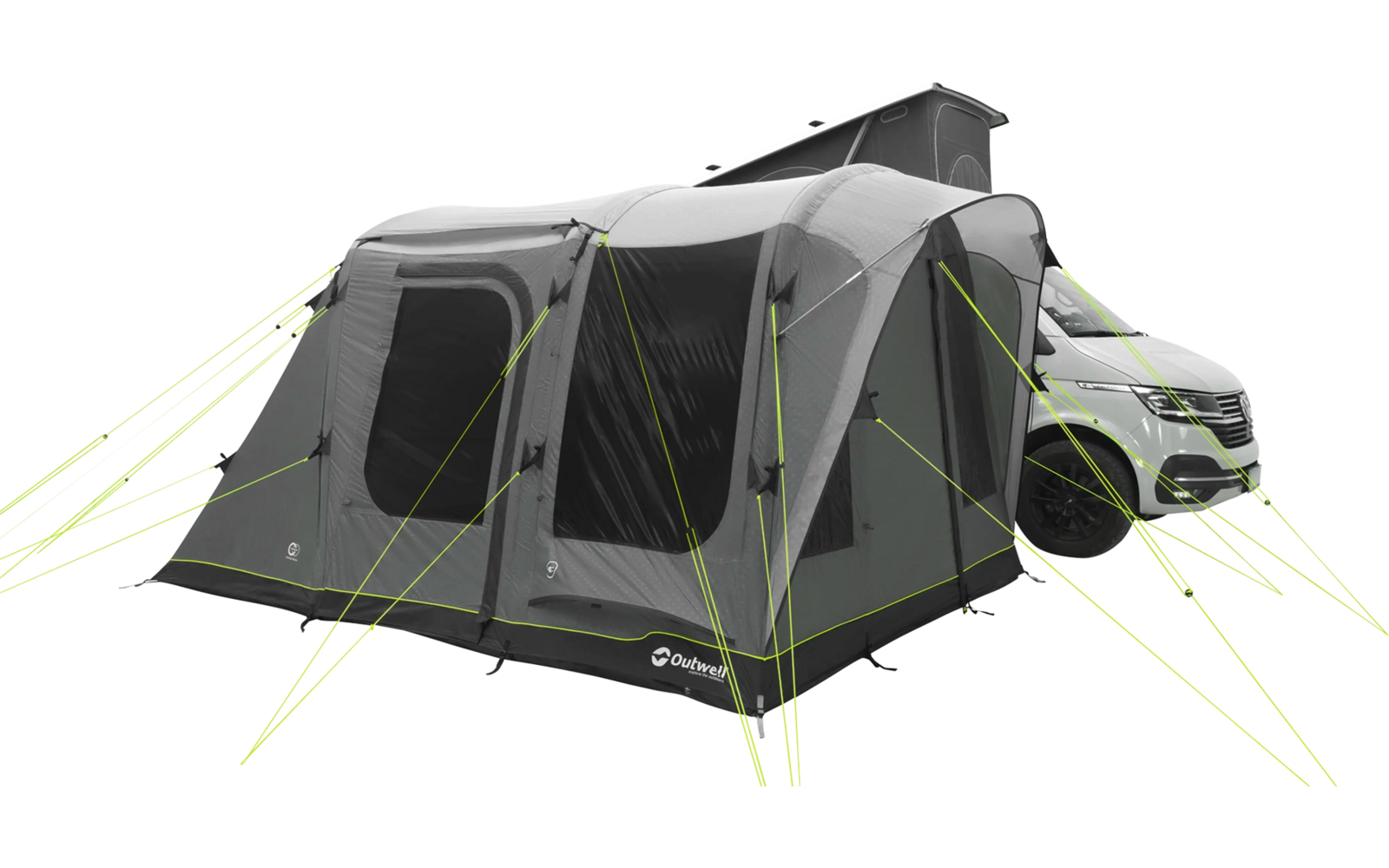 Großes graues Familienzelt mit vielen Fenstern und grünem Vorzelt