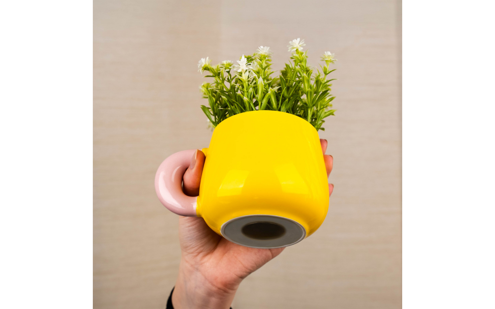 Produktbild Silwy Magnet Henkeltasse aus Porzellan und Metall-Nano-Gel-Pad 470 ml 1