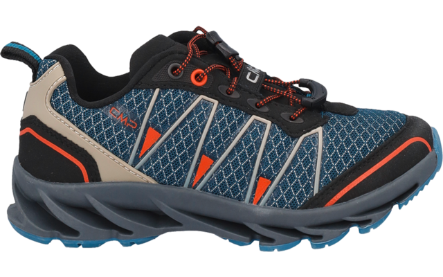 Blauer Sneaker mit Netzmuster, orangefarbenen Akzenten, schwarzen Details, zweifarbigen Schnürsenkeln und grauer geformter Sohle