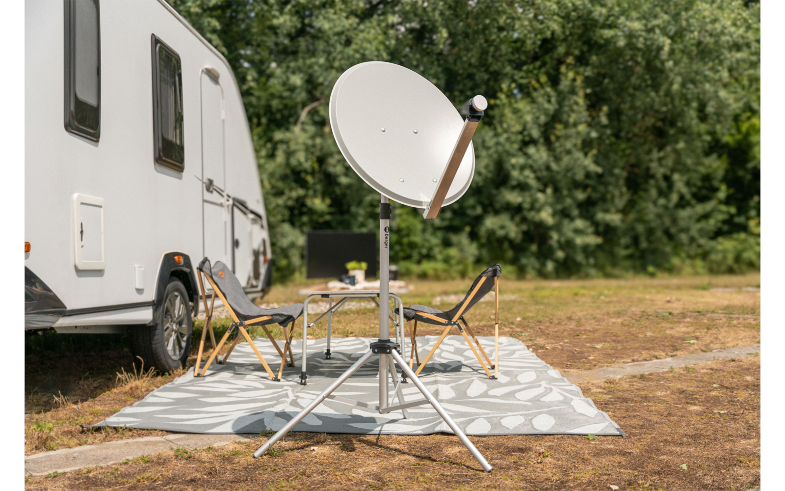 Immagine del prodotto Treppiede Berger in alluminio da 180 cm per parabole satellitari 1