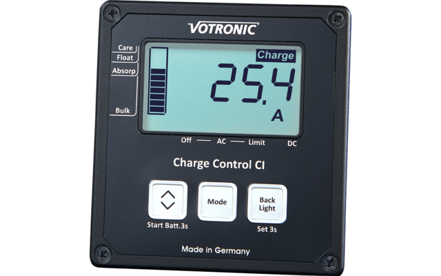 Écran VOTRONIC noir avec logo 'VOTRONIC', grand LCD affiche '25.4 A' et une barre de batterie à gauche. Étiquettes visibles : 'Charge', 'Care', 'Float', 'Absorp', 'Bulk', 'Charge Control CI', trois boutons '▲/▼', 'Mode', 'Back Light', 'Start Batt.3s', 'Set 3s', 'Made in Germany'