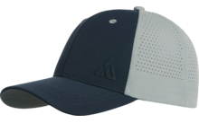 Baseballcap in Dunkelblau und Hellgrau mit kleinen Löchern auf der Rückseite