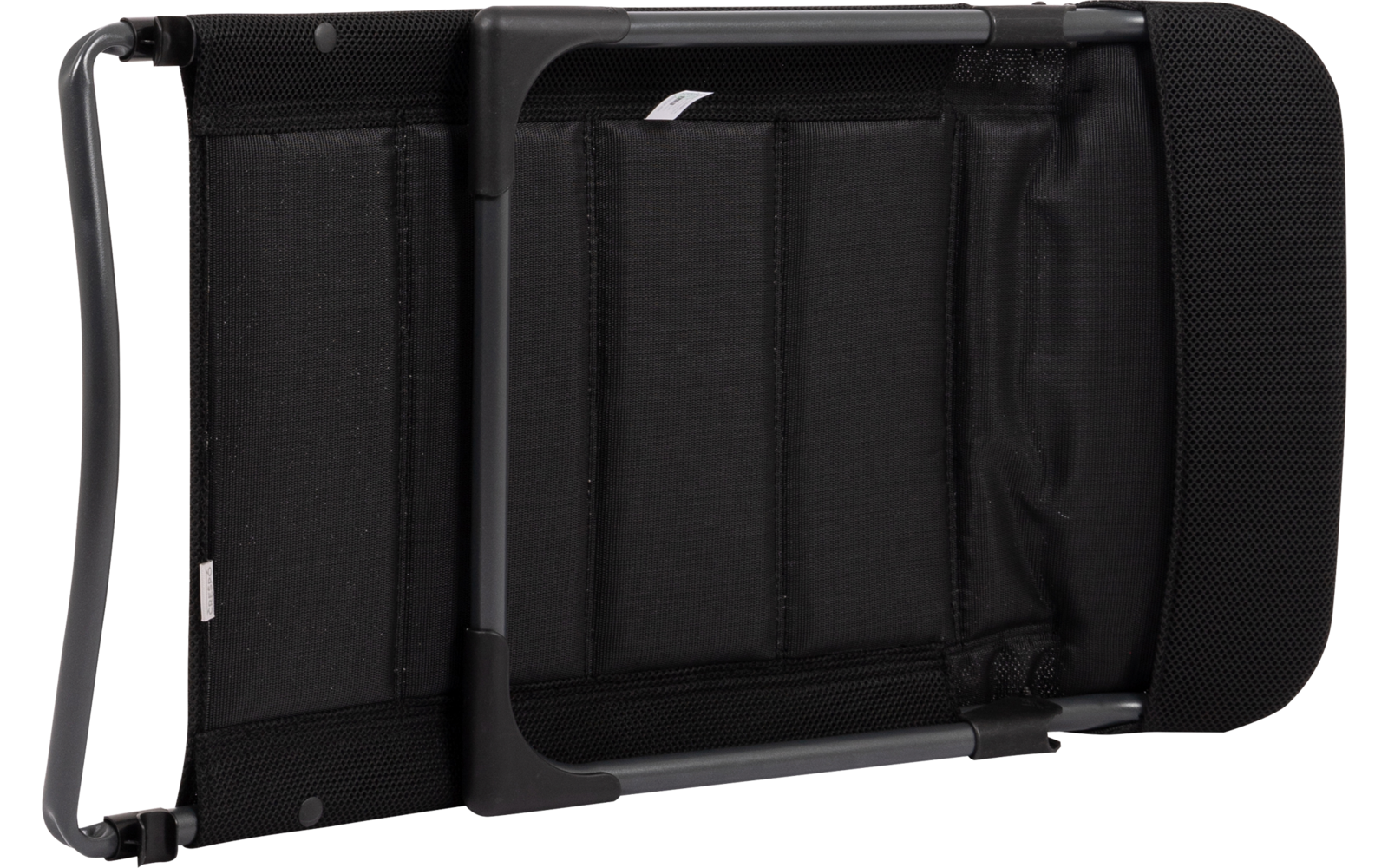 Schwarzes, zusammengeklapptes Gestell mit schwarzer Stoffbespannung, sichtbarem Metallrahmen und abgerundeter, gepolsterter Kante, freigestellt auf weißem Hintergrund