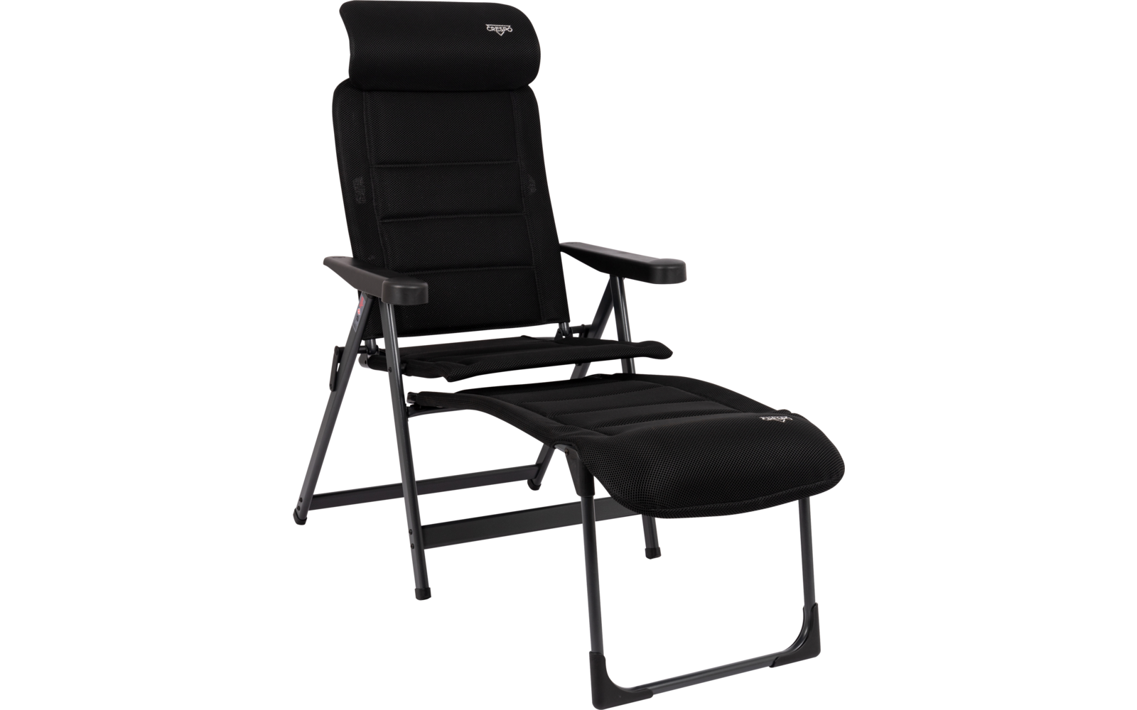 Schwarzer gepolsterter Klappstuhl mit Metallrahmen, hoher Rückenlehne, Kopfpolster, Armlehnen und ausgeklappter Fußstütze