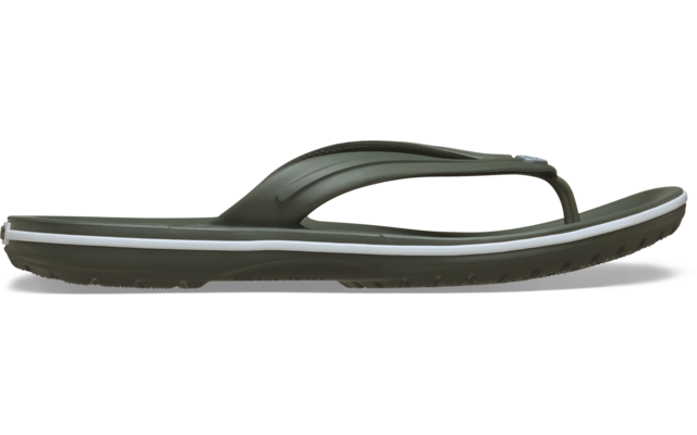 Ein einzelner olivgrüner Flip‑Flop von der Seite, Zehensteg, weißer Streifen an der Mittelsohle, strukturiertes Fußbett, Gummisohle