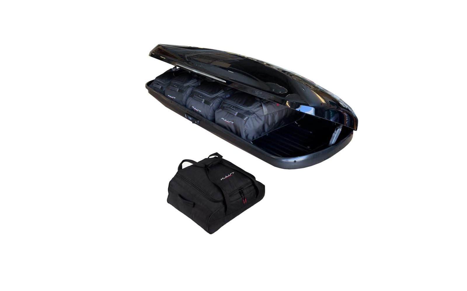 Offener schwarzer Dachkoffer mit drei schwarzen Gepäcktaschen im Inneren und einer zusätzlichen schwarzen Tasche davor