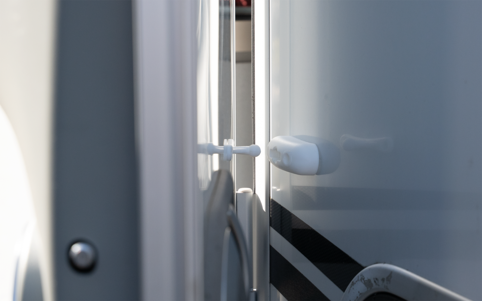 Product image Berger Ball Style door retainer 1