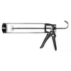 Zwarte kitspuit met metalen frame en hendel op witte achtergrond