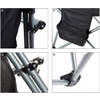 Gros plans sur la structure métallique et les articulations d'un fauteuil roulant