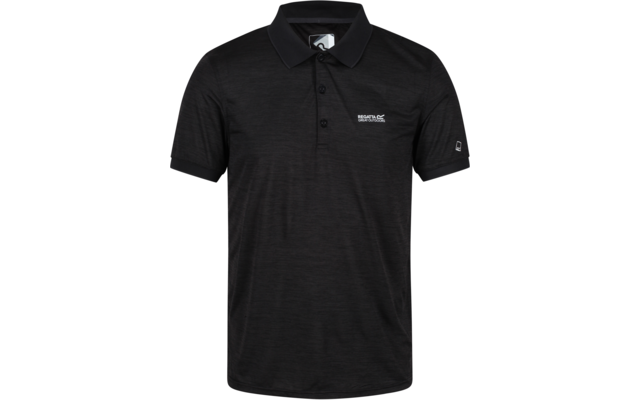 Zwart polohemd met korte mouwen, kraag en drie knopen, klein wit logo op de linkerborst en klein logo op de linkermouw