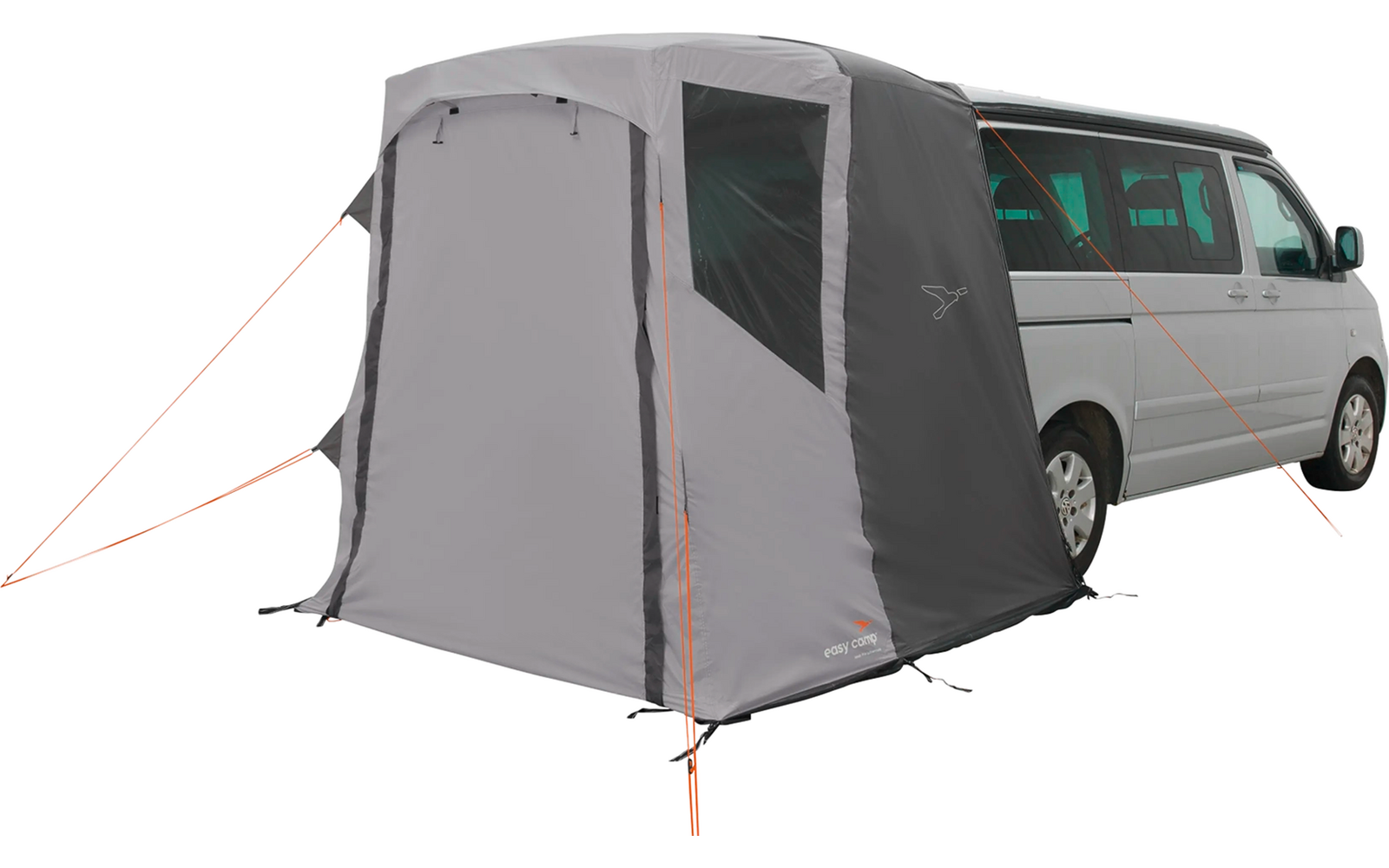 Grau-schwarzes Zelt, seitlich an einen weißen Van angebracht