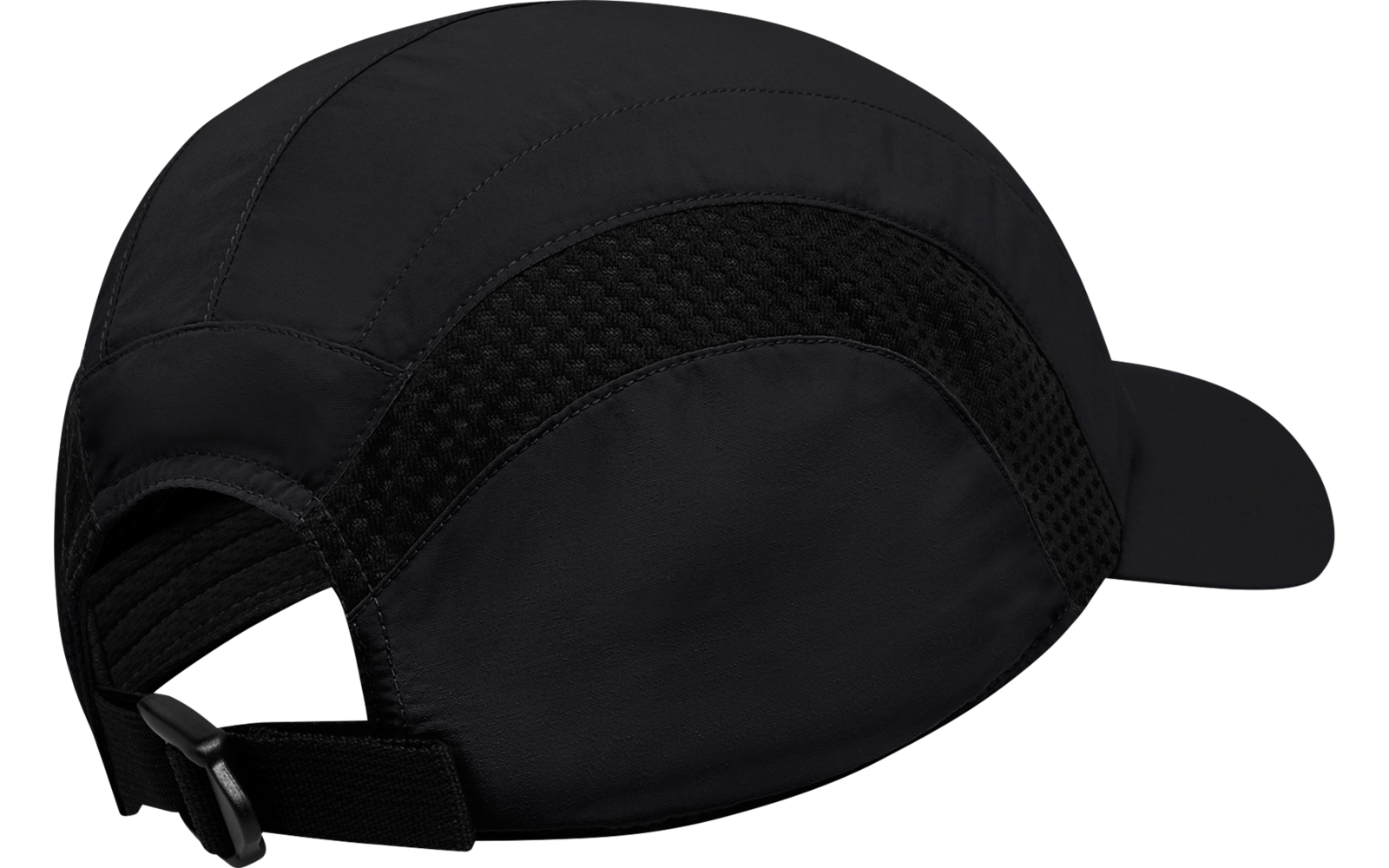 Schwarze Sportkappe mit kurzem gebogenem Schirm, seitlichen Netz‑Einsätzen und verstellbarem Riemen mit Kunststoffverschluss