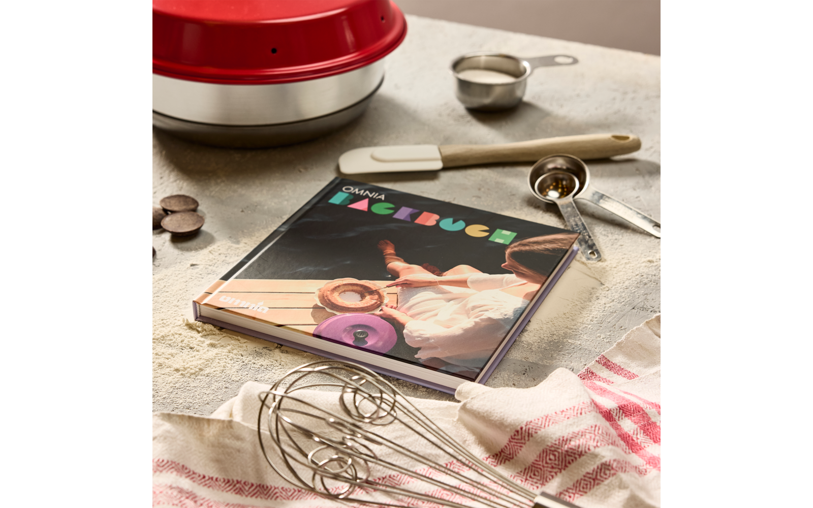 Produktbild Omnia Backbuch mit 45 Rezepten f&uuml;r den Omnia Backofen 1