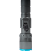 Dispositivo cilíndrico gris con superficie texturizada, puerto USB-C con tapa de goma y borde azul en la base