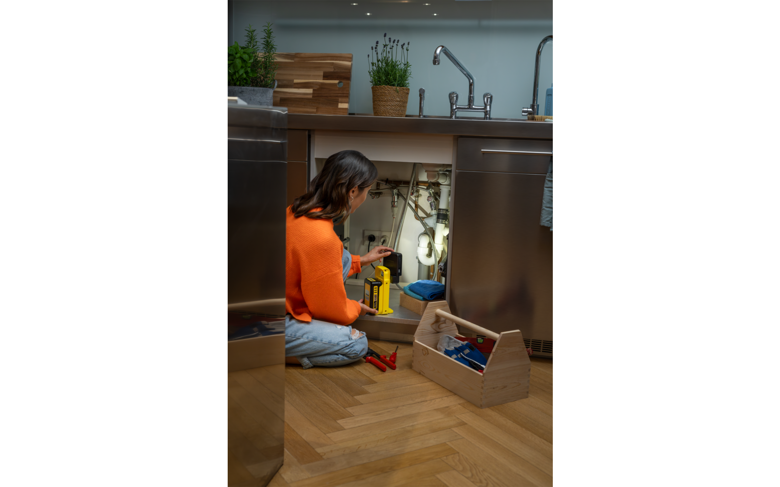 Produktbild K&auml;rcher MFL 2-18 Multifunktionslampe mit Powerbank 280 Lumen 18V 1