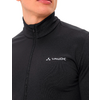 Bovenlichaam van een persoon in een zwart sportshirt met rits en Vaude-logo
