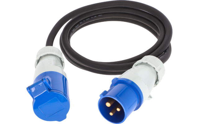 Schwarzes, aufgerolltes Kabel mit blauem dreipoligem Stecker (drei runde goldfarbene Kontakte) und blauer Kupplung mit Schutzdeckel; weiße Kabelverschraubungen; weißer Hintergrund