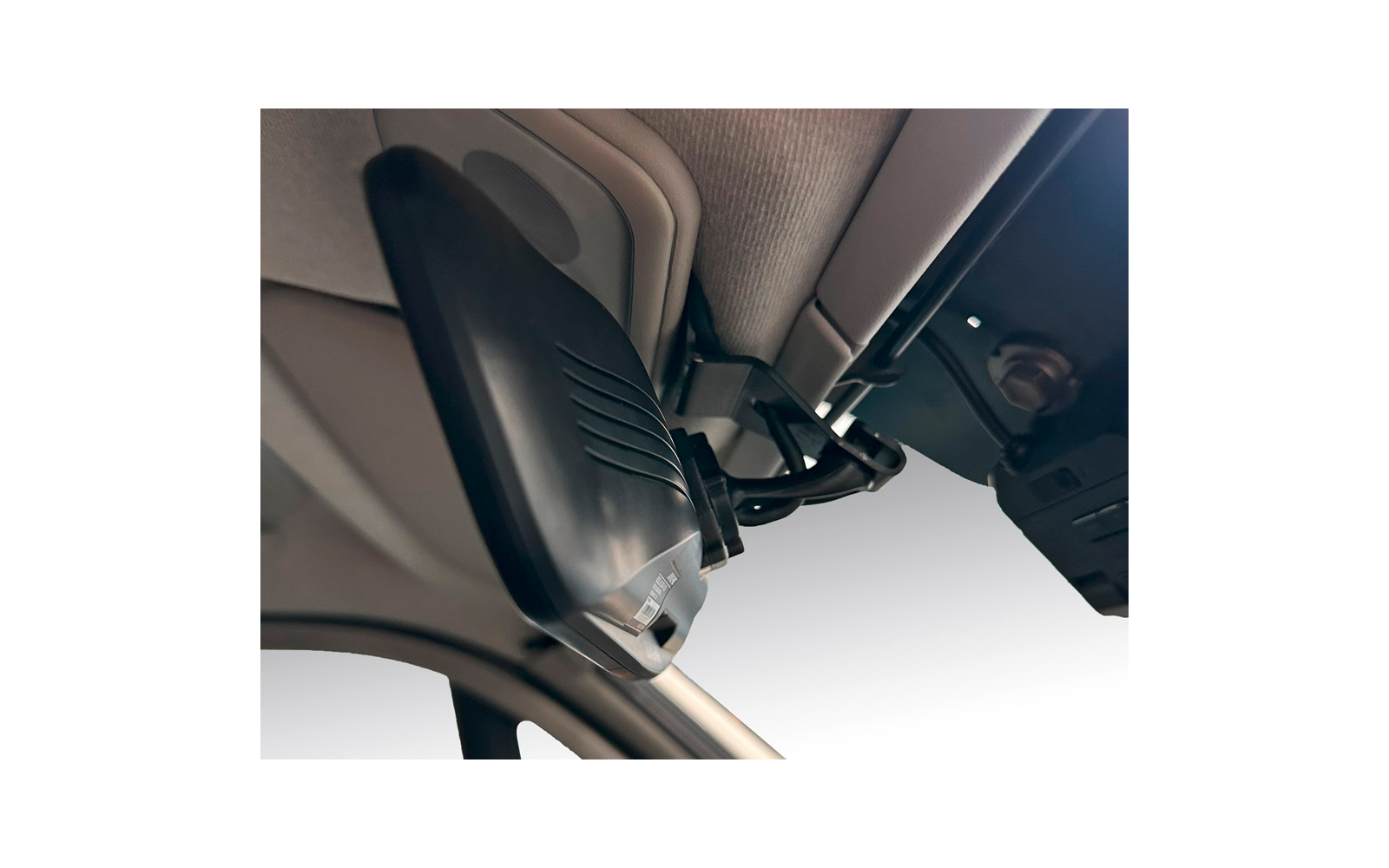 Produktbild Alpine DME-R1200 Digitaler R&uuml;ckspiegel 11,8 Zoll Full HD inklusive R&uuml;ckfahrkamera 1