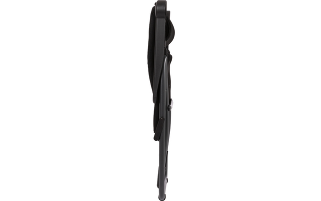 Ingeklapt zwart frame met zwarte stofbekleding, zichtbaar draaghandvat en scharnier