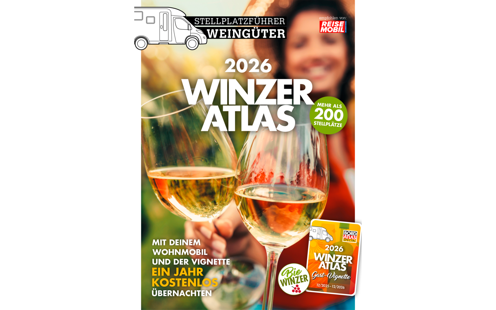 Magazintitelblatt mit zwei Weißweingläsern im Vordergrund, unscharfe Person im Hintergrund; großer Schriftzug '2026 WINZER ATLAS' und weitere Logos sowie Textfelder