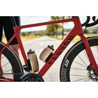 Gourde avec syst&egrave;me de support Twist Bottle Bike Base 590 ml Transparent Noir Fidlock