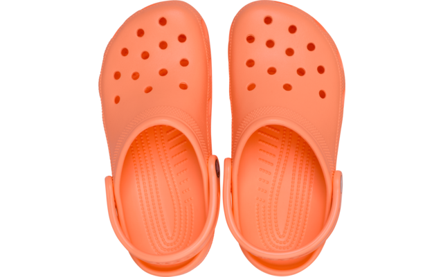 Paar orangefarbener Clogs, Draufsicht, Fersenriemen und Belüftungsöffnungen