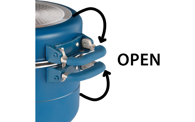 Blauer Kochtopf mit zwei Griffen, die mit Pfeilen zum Öffnen markiert sind