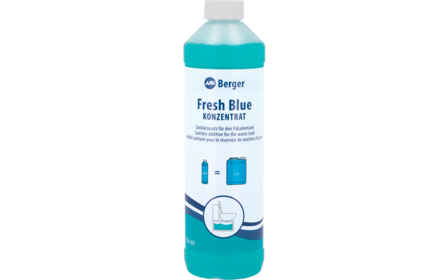 Plastikflasche mit blauer Flüssigkeit, weißem Verschluss und Etikett 'Berger Fresh Blue Konzentrat' mit Symbolen einer Flasche, eines Tanks und einer Toilettenschüssel