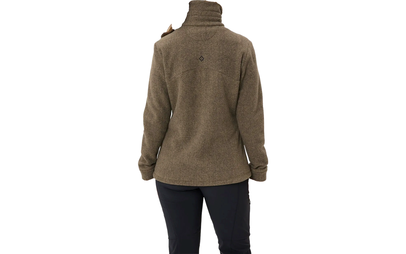Person von hinten mit braunem Pullover und dunkler Hose