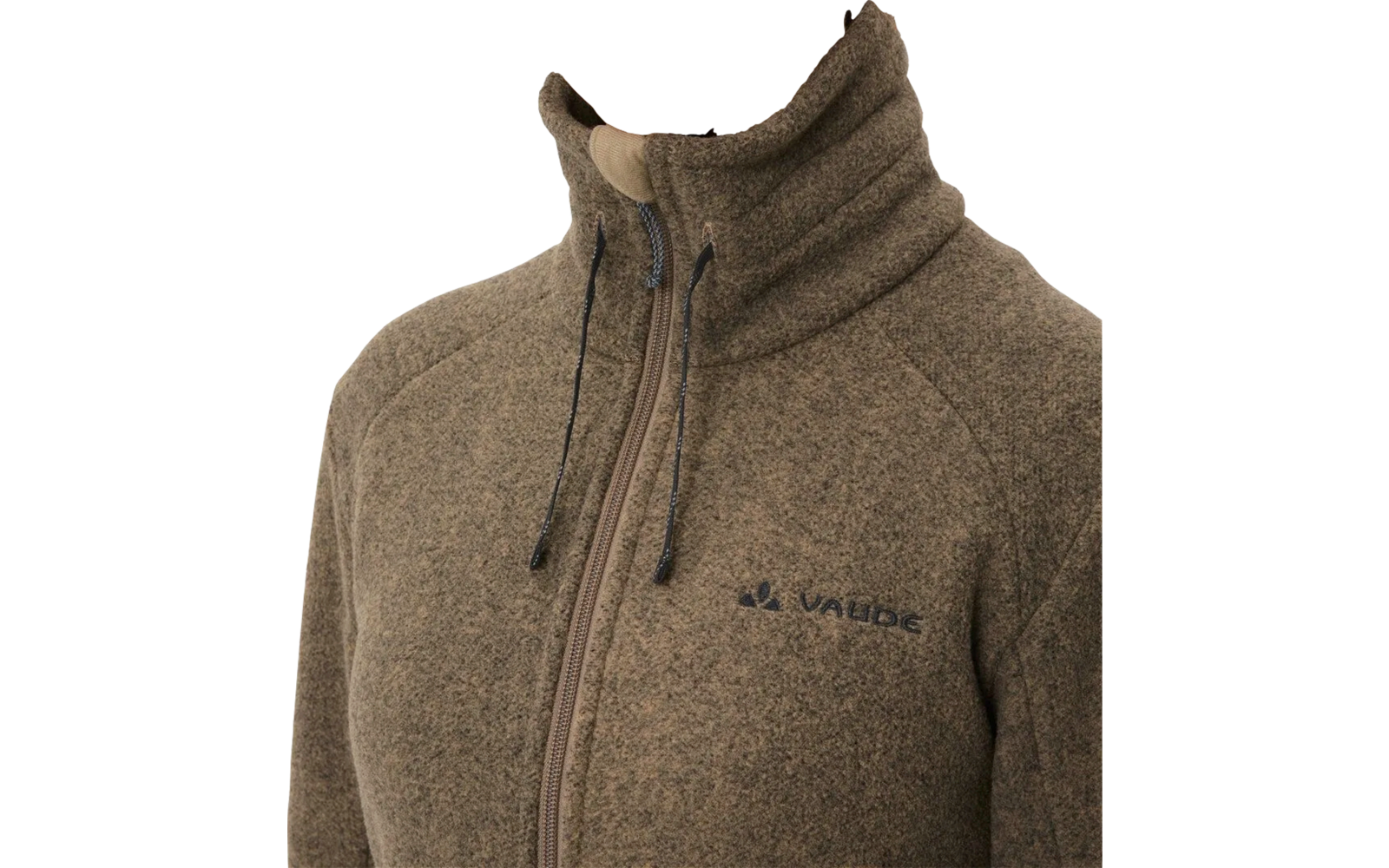 Brauner Pullover mit Reißverschluss und hohem Kragen, auf der linken Brust mit einem Logo