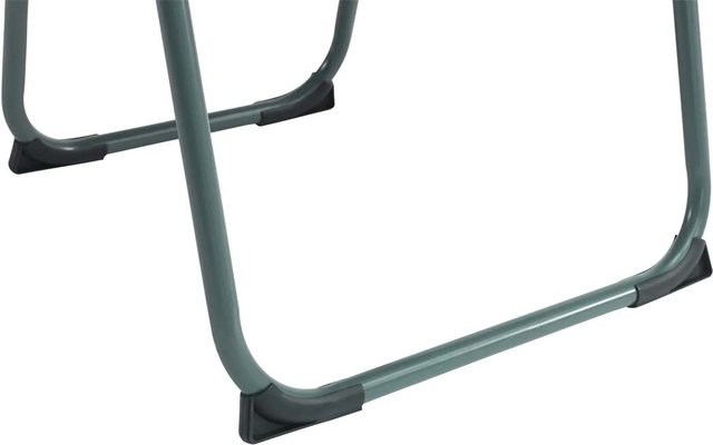 Nahaufnahme eines Metallgestells mit Kunststofffüßen auf weißem Hintergrund