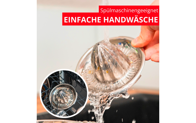 Main tenant un embout de cuisine rond rainuré sous l'eau courante au-dessus d'un évier ; en bas à gauche encart circulaire montrant la même pièce dans un lave-vaisselle ; en haut à droite bandes rouges avec texte blanc 'Spülmaschinengeeignet' et 'EINFACHE HANDWÄSCHE'