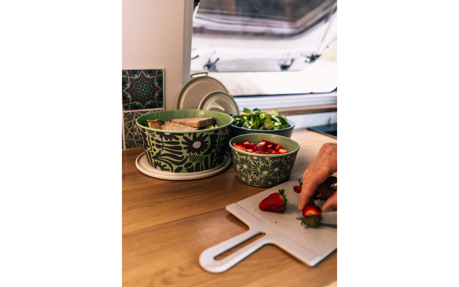 Product afbeelding Koziol Blomster Box schaal met deksel stapelbaar / luchtdicht / lekvrij 1