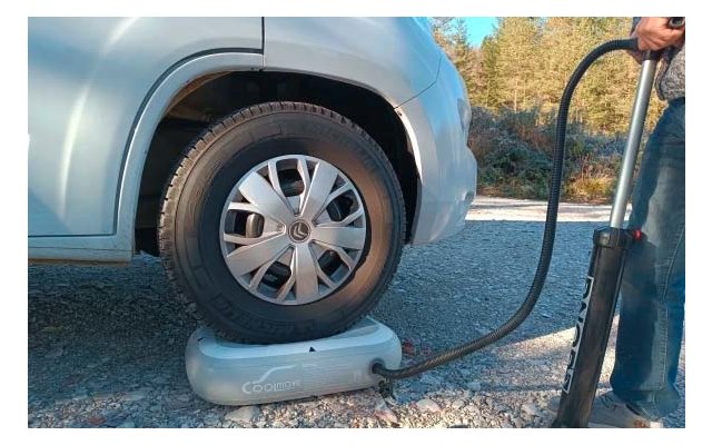 Produktbild Coolmove Smart-Level Aufblasbares Hebekissen f&uuml;r Wohnmobile bis 7,5 t 1