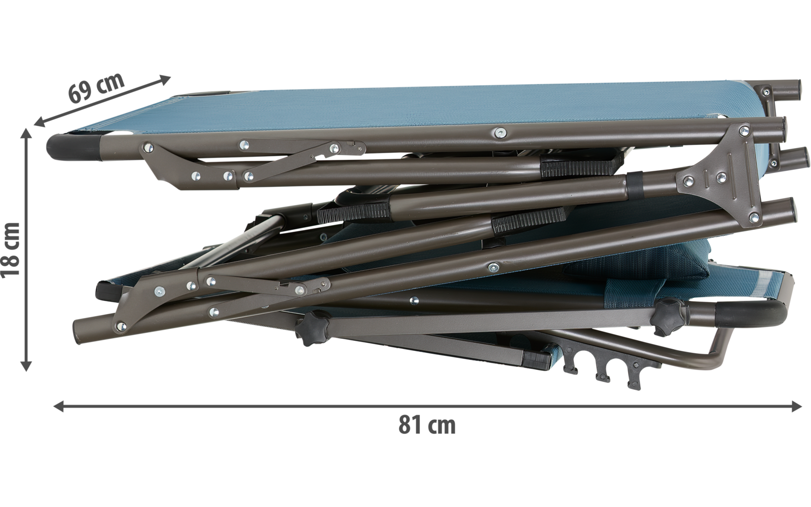 Conjunto de sillas de metal plegadas con dimensiones de 69 cm de ancho y 81 cm de alto