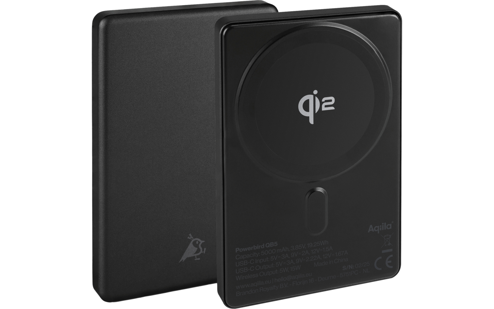 Boîtier de disque dur externe portable noir avec une ouverture ronde et un port de connexion visible