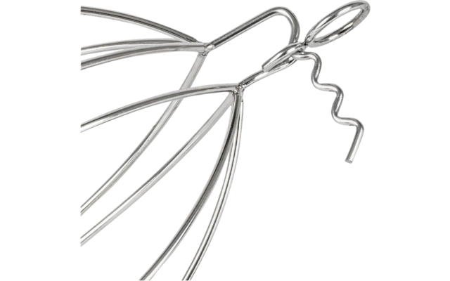 Close-up van een glanzende zilverkleurige draadconstructie met meerdere gebogen lussen en een gedraaide ophanglus