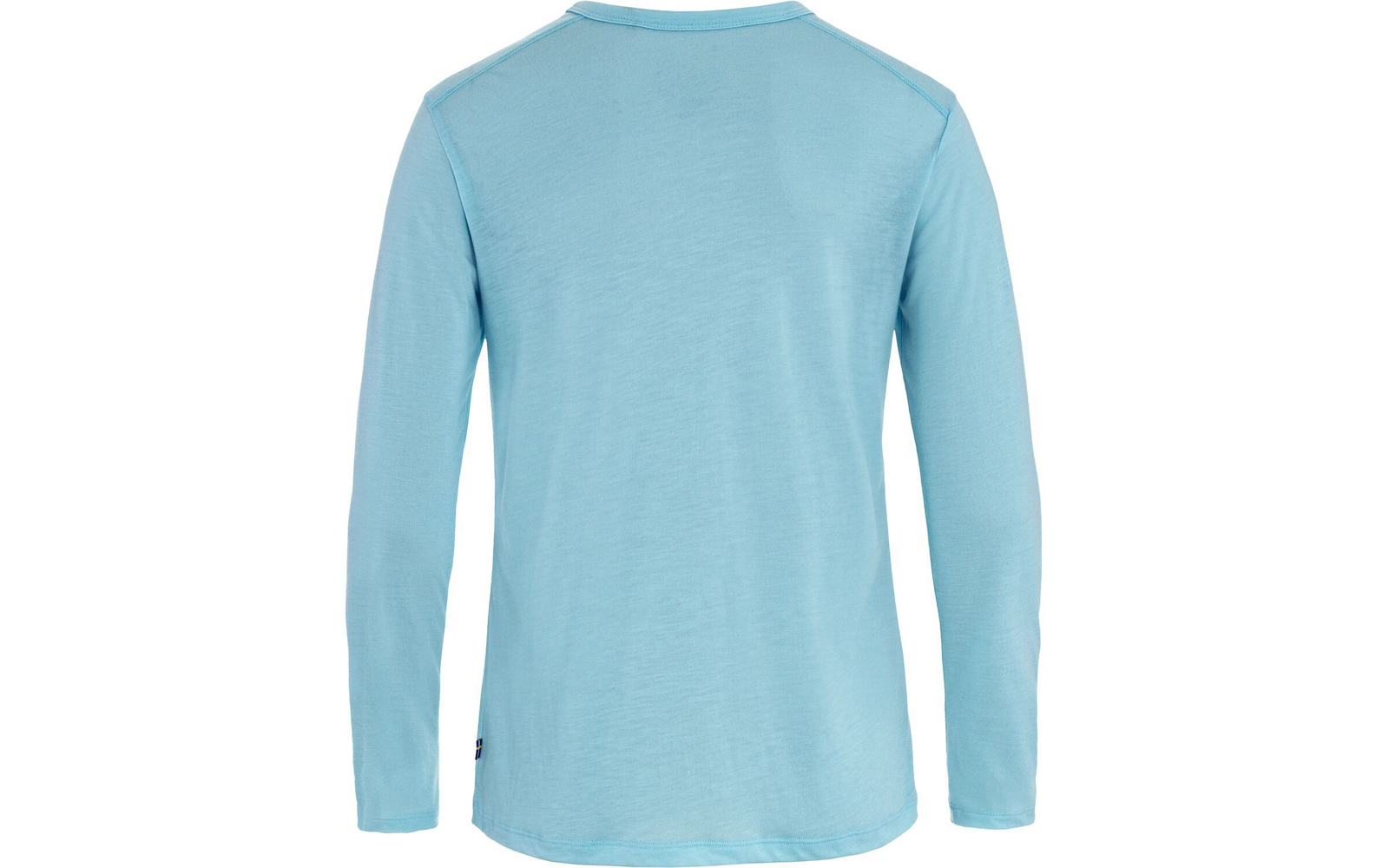 Vista trasera de una camiseta de manga larga azul claro con cuello redondo sobre fondo blanco