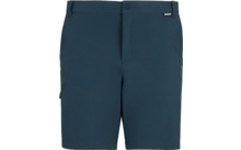 Short mi‑cuisses bleu‑vert foncé sur fond blanc, vue de face avec ceinture, bouton, fermeture éclair dissimulée, passants, poche latérale et petite étiquette noire sur la ceinture