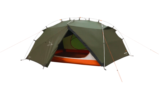 Grünes Campingzelt mit offenem Eingang auf Wiese