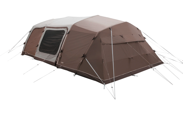 Großes braunes Campingzelt mit mehreren Eingängen und Fenstern auf Wiese