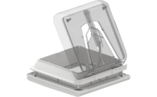 Trappe de toit rectangulaire avec cadre blanc et couvercle transparent ouvert