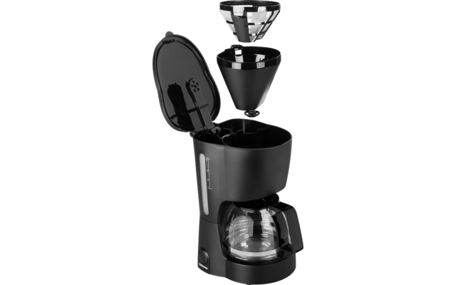 Cafetière filtre noire, couvercle ouvert, porte-filtre amovible au-dessus de l’appareil, carafe en verre sur la plaque chauffante et indicateur du niveau d’eau sur le côté