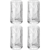 Quatre verres hauts en verre transparent à surface facettée, disposés en deux rangées sur fond blanc