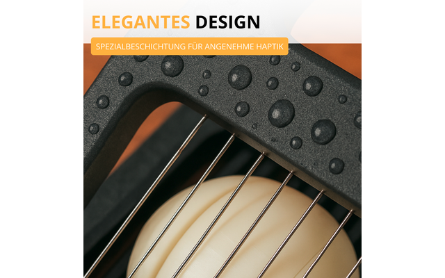 Gros plan d'une poignée noire texturée avec gouttes d'eau, tiges métalliques et un œuf ; en haut le texte 'ELEGANTES DESIGN' et une barre orange 'SPEZIALBESCHICHTUNG FÜR ANGENEHME HAPTIK'